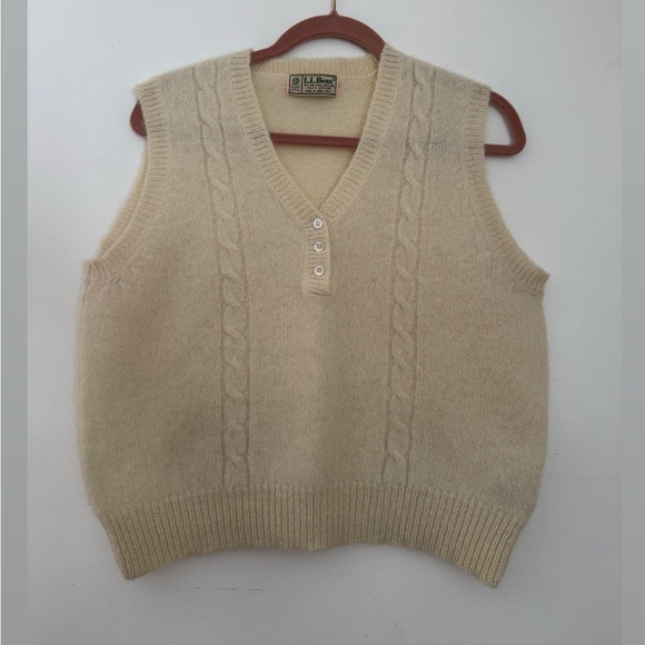 L.L. Bean Sweaters - L.L. Bean Cream Cable Knit Sweater Vest